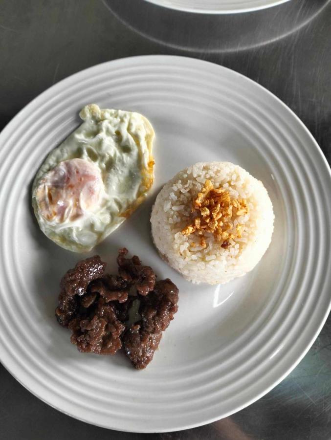 Tessie'S Home Stay Bed & Breakfast 公主港 外观 照片