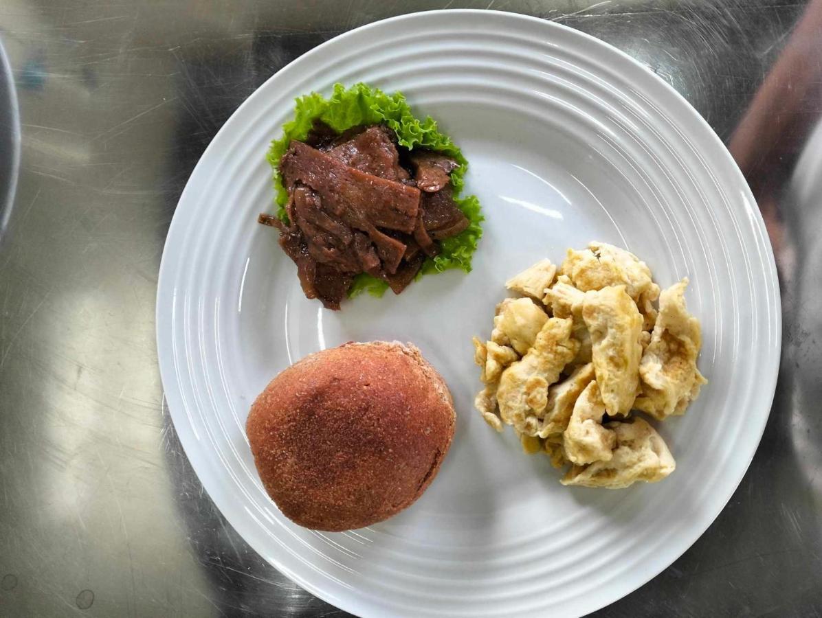 Tessie'S Home Stay Bed & Breakfast 公主港 外观 照片